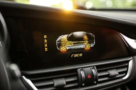 Alfa Romeo Giulia QV, Interieur