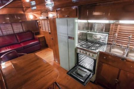 Westcraft Capistrano Trailer