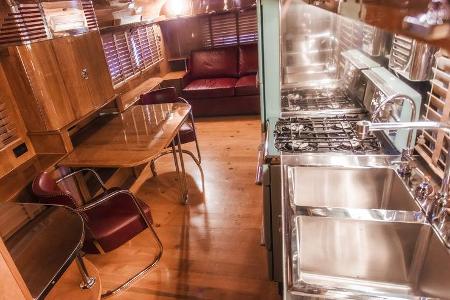 Westcraft Capistrano Trailer