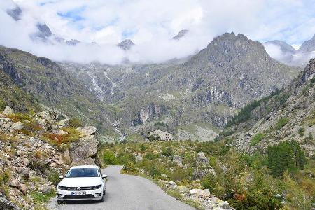 VW Passat GTE