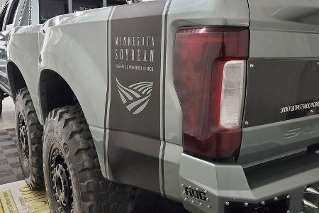 01/2020, 2017 Ford F-550 Super Duty Indomitus