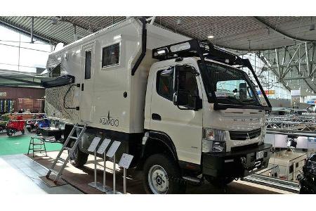 Azimoo Expeditions-Lkw Fuso Canter 4x4