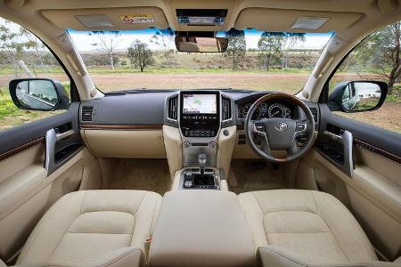 Toyota Land Cruiser 200 V8 Facelift 2016