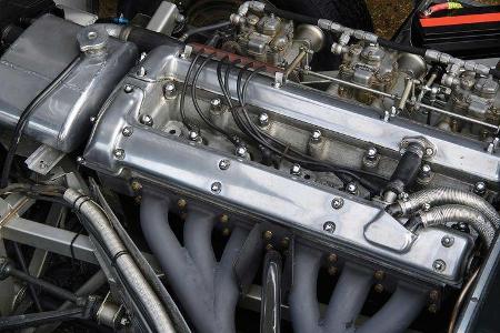 Jaguar D-Type (1955)