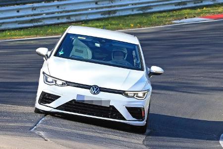 Erlkönig VW Golf R