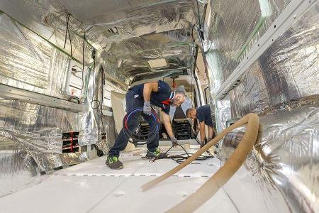Reportage: So entsteht ein Campingbus Reportage: So entsteht ein Campingbus
