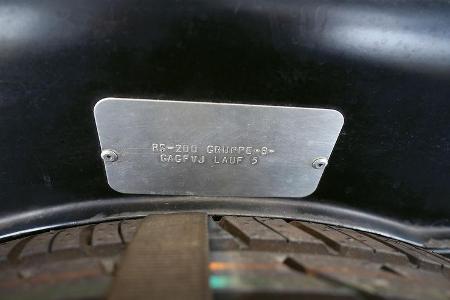 Ford RS200, Plakette