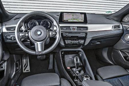 BMW X2 20d xDrive, Interieur