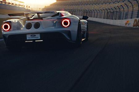 Ford GT 2021 Heritage Edition 1966 Daytona Studio Collection