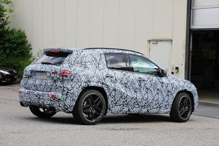 Erlkönig Mercedes-AMG GLA 35