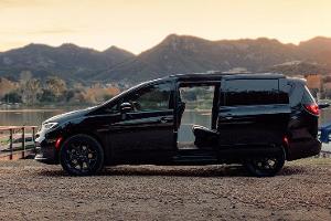 Chrysler Pacifica Facelift (2020)