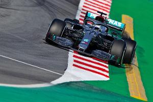 Bottas zerstört die Konkurrenz
