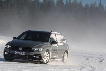 VW Passat Variant R