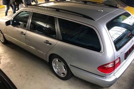Mercedes E240 T (S210)