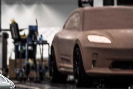 Porsche Macan EV