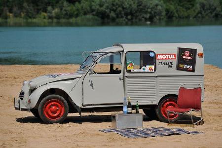 Citroën AK 350, Seitenansicht