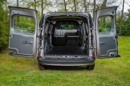 Nissan NV250