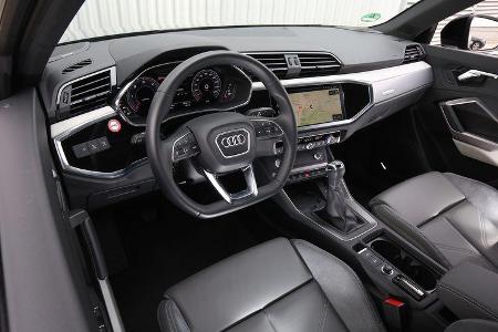 Audi Q3 35 TDI Quattro S line, Interieur