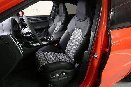 Porsche Cayenne Coupé Fahrersitz