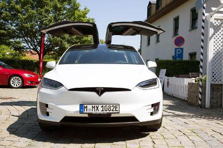 Tesla Model X 2016