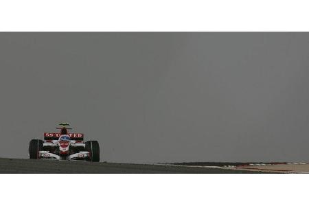 Anthony Davidson konnte es wieder mal nicht lassen und verdrosch schon vor dem ersten Gong die Honda-Werkspiloten. Ein klare...