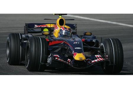 Mark Webber mit großer Klappe. Weil der Tankdeckel nicht schließt, fehlt es dem Australier an Tempo.