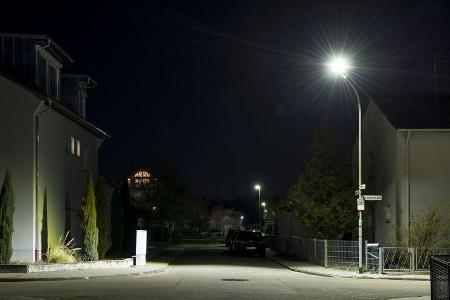 3/2019, LED Strassenlaterne