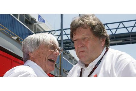 Nicht gerade eine erfolgreiche Woche für Mercedes Sportchef Norbert Haug: Nach der Finalniederlage in der DTM nun der Super-...