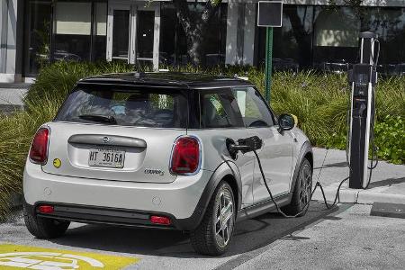 Mini Cooper SE, Exterieur