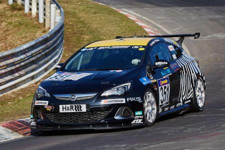 VLN2015-Nürburgring-Opel Astra OPC Cup-Startnummer #351-Cup1