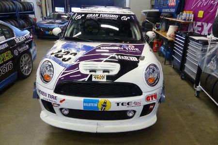 MINI JCW - Startnummer: #133 - Bewerber/Fahrer: Ralf Zensen, Lothar Wilms, Tony Stark, Steve Rogers - Klasse: SP2 T