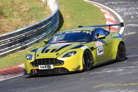 VLN - Nürburgring Nordschleife - Startnummer #144 - Aston Martin V12 Vantage S - Aston Martin Test Centre - SP8