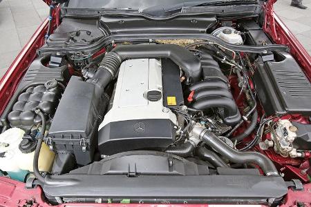 Mercedes R129, Motor