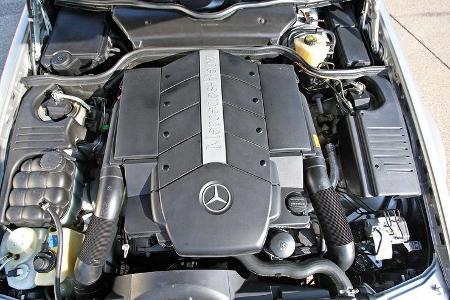 Mercedes R129, Motor