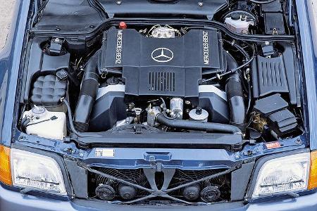 Mercedes R129, Motor