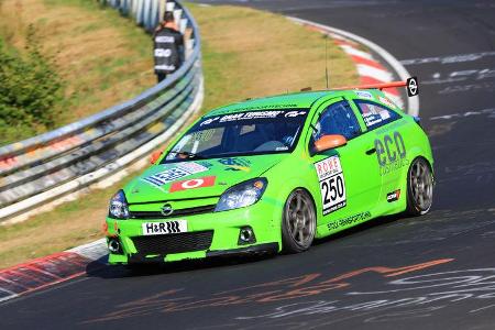 VLN - Nürburgring Nordschleife - Startnummer #250 - Opel Astra GTC - SP4
