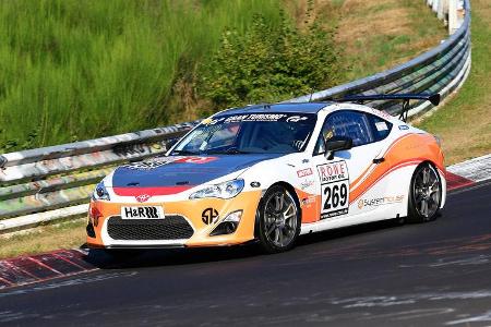 VLN - Nürburgring Nordschleife - Startnummer #269 - Toyota GT86 - Pit Lane - AMC Sankt Vith