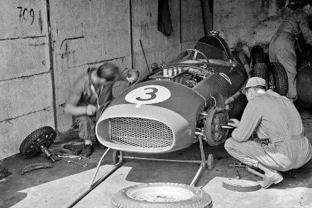 Ferrari Dino 246 - GP Deutschland 1958 - Nürburgring - Box