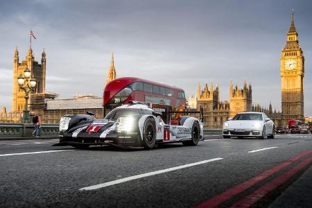 Mark Webber - Porsche 919 Hybrid - Showrun - London 2016