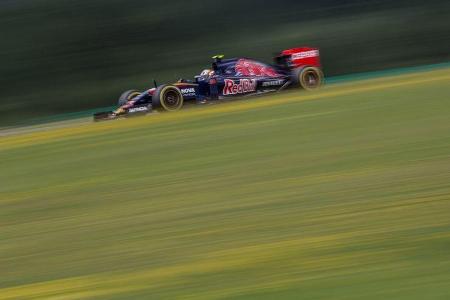 Carlos Sainz - Formel 1 - GP Österreich 2015 - Danis Bilderkiste