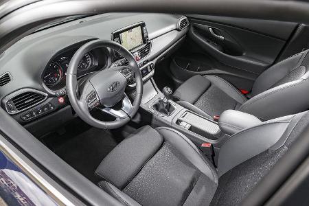 Hyundai i30 Fastback 1.4 T-GDI, Interieur