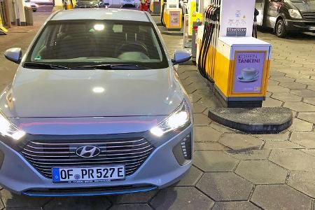 Hyundai Future Leser Test Drive 2019 Ioniq Plug-in-Hybrid