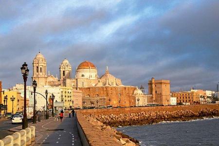 Kathedrale von Cádiz, erbaut zwischen 1720 und 1838
