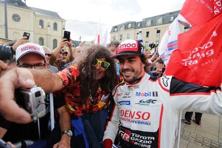 Fernando Alonso - Toyota - 24h Le Mans 2018 - Scrutineering