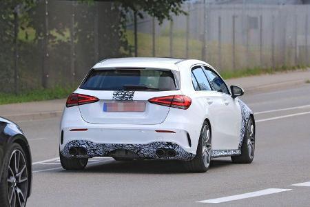 Erlkönig Mercedes-AMG A45/A50