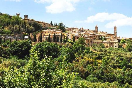 Aussicht auf das Weinsstädtchen Montalcino