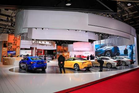 Lexus: Messestand Pariser Autosalon 2018