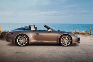 911 Targa 4 GTS Exclusive Manufaktur Edition