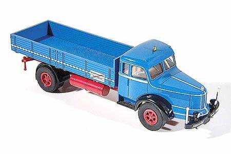 Krupp Titan mit Metallchassis von Brekina in 1:87