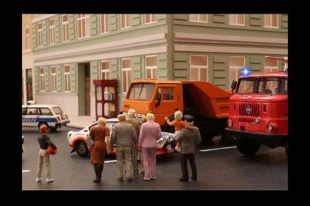 Stop-Motion, Animationsfilm, Ost-Klassiker, Skoda 130 RS, Lada VFTS, Modellautos